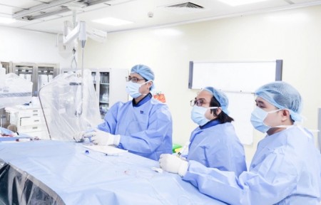 PHÌ ĐẠI TUYẾN TIỀN LIỆT CÓ PHẢI MỔ KHÔNG?